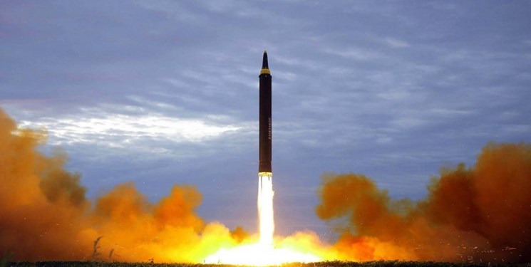 كوريا الشمالية تجري تدريباً على إطلاق صاروخ كروز