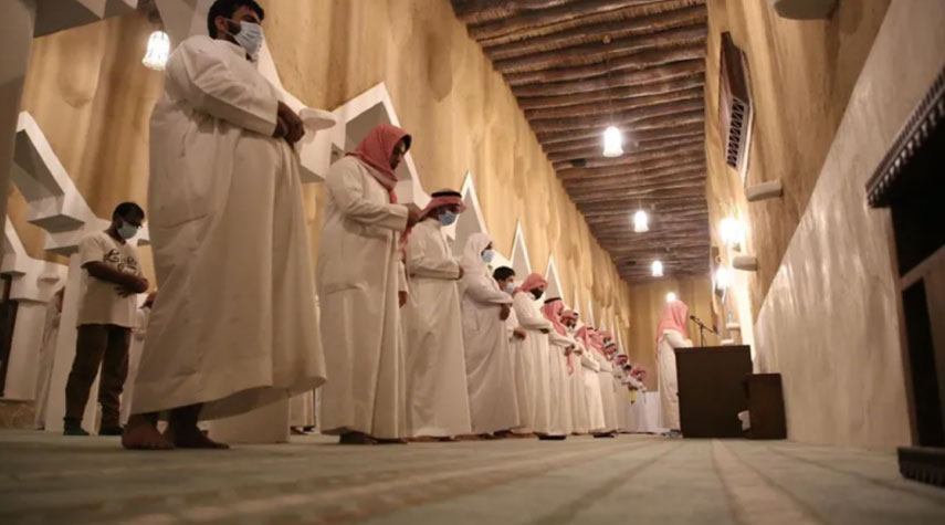 السلطات السعودية تمنع بث الصلوات وجمع التبرعات خلال شهر رمضان