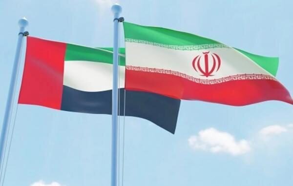 إيران والإمارات توقعان مذكرة تفاهم للتعاون الجوي