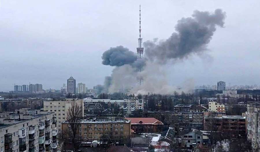 القوات الروسية تشن هجوما مكثفا على أنحاء واسعة من أوكرانيا