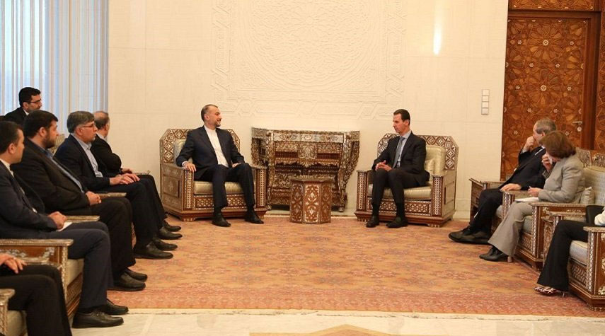 وزير الخارجية الإيراني يلتقي بالرئيس السوري في دمشق