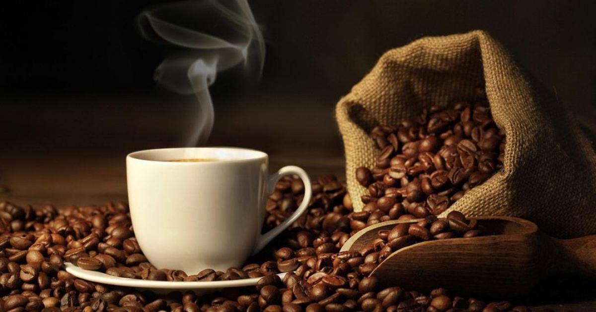 كم فنجان قهوة ينبغي أن نشرب في اليوم؟