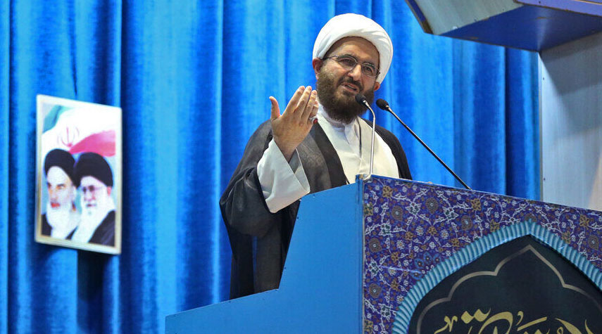 خطيب جمعة طهران مؤقت: العدو أخطأ في حساباته