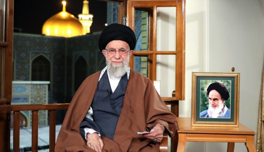 قائد الثورة يسمي العام الإيراني الجديد بـ