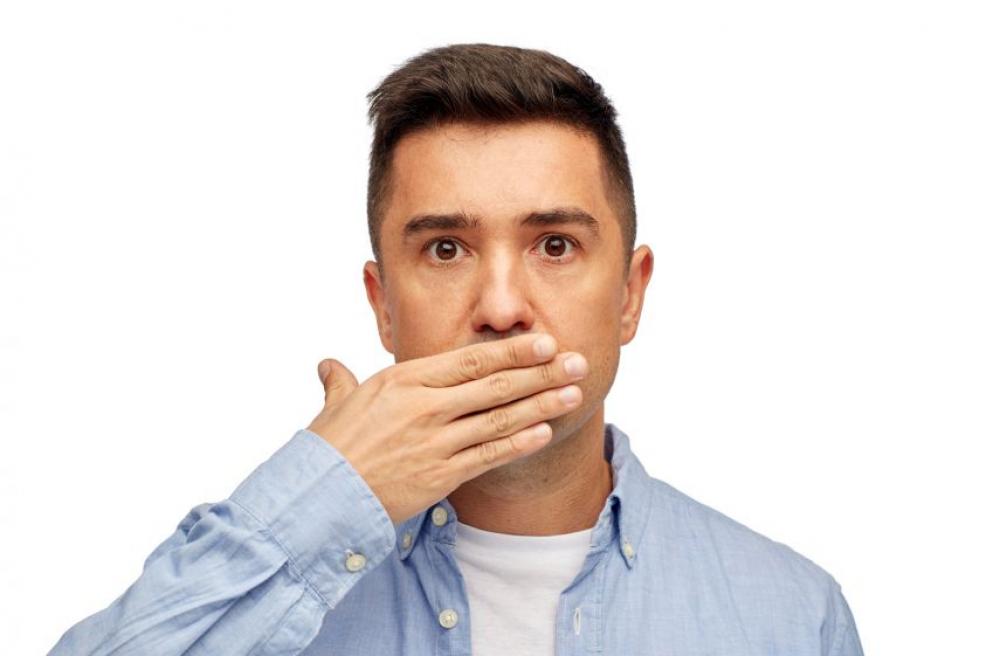 رائحة الفم الكريهة أثناء الصيام.. كيف تتخلص منها؟