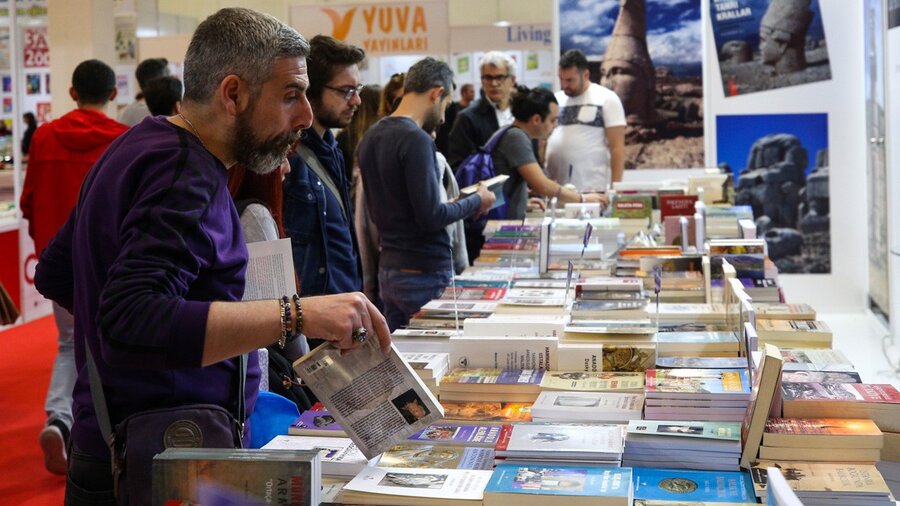 انطلاق “معرض الكتاب الرمضاني” في إسطنبول