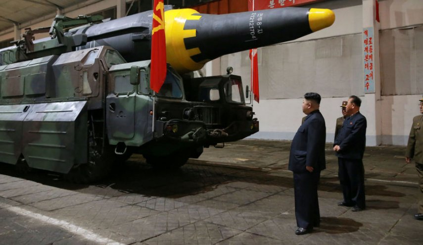 كوريا الشمالية تخدع واشنطن بصواريخ باليستية مزيّفة