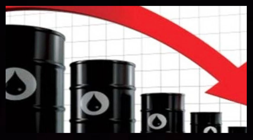 احتياطيات النفط الاستراتيجية الأمريكية تنخفض إلى أدنى حد