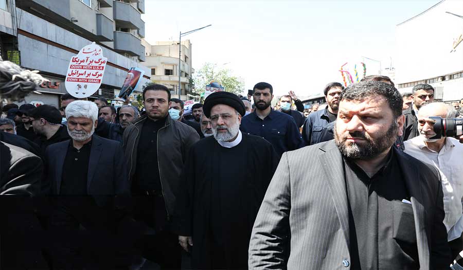 صور.. الرئيس الإيراني يشارك في مسيرات يوم القدس العالمي