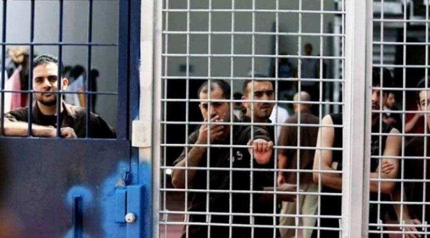 4900 أسير في سجون الاحتلال الاسرائيلي بينهم 160 طفلاً و31 أسيرة