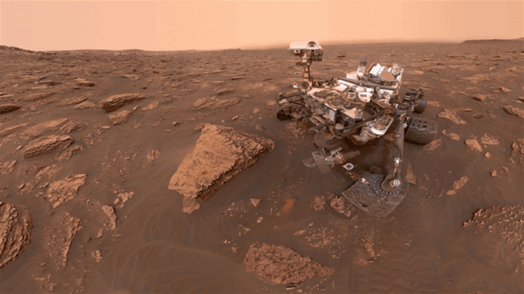 اكتشاف صخرة غريبة تشبه العظام على سطح المريخ