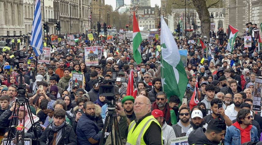 مسيرة حاشدة في لندن دعماً للشعب الفلسطيني في يوم القدس العالمي