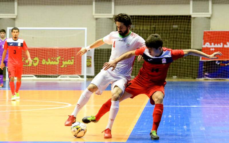 زاهدان الإيرانية تحتضن مسابقة كرة الصالات الدولية للصم