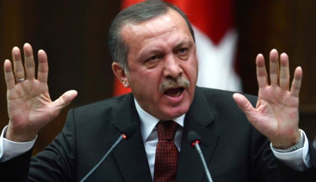 أردوغان يدعو البرهان وحميدتي لوقف الاشتباكات