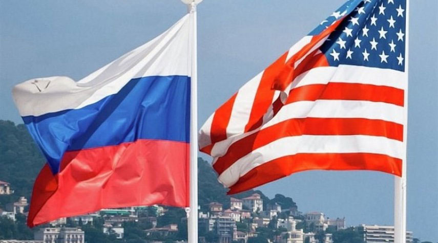 واشنطن ترفض منح تأشيرات لصحفيين روس وموسكو تعلق