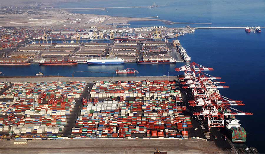 كازاخستان تستثمر في ميناء الشهيد رجائي جنوب إيران