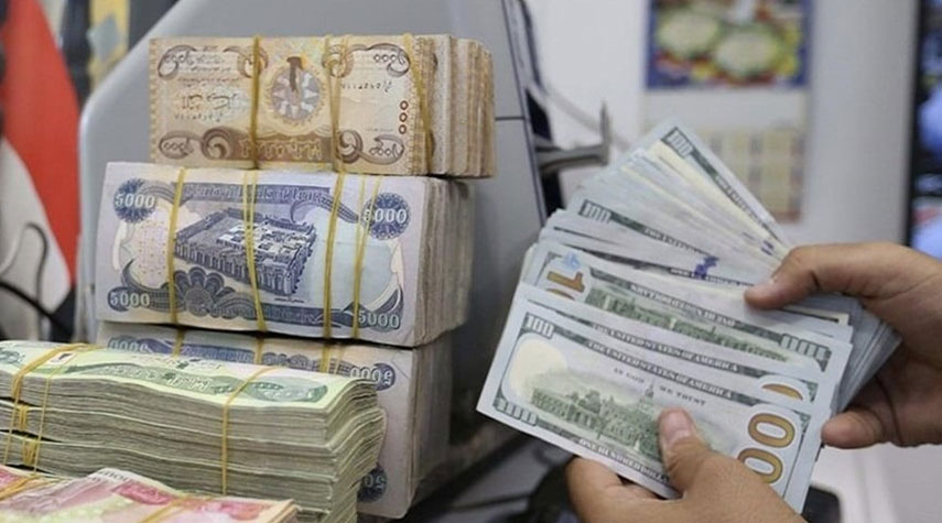 انخفاض بأسعار صرف الدولار في أسواق العراق اليوم