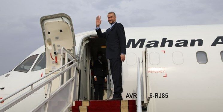 أمير عبداللهيان يتوجه إلى عمان