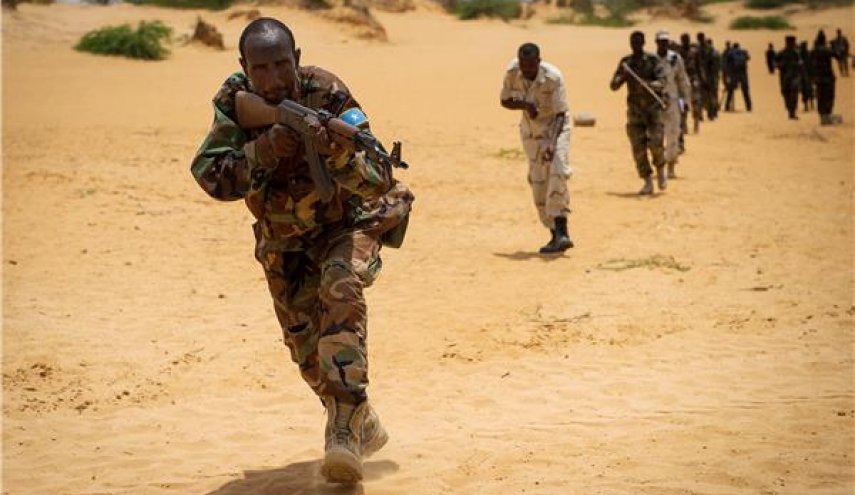 الجيش الصومالى يدمر معاقل حركة الشباب جنوبي البلاد