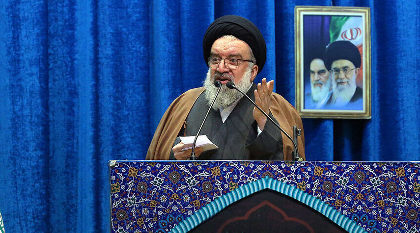 إمام جمعة طهران: فشل أمريكا في حشد الدول ضد إيران انتصار الهي