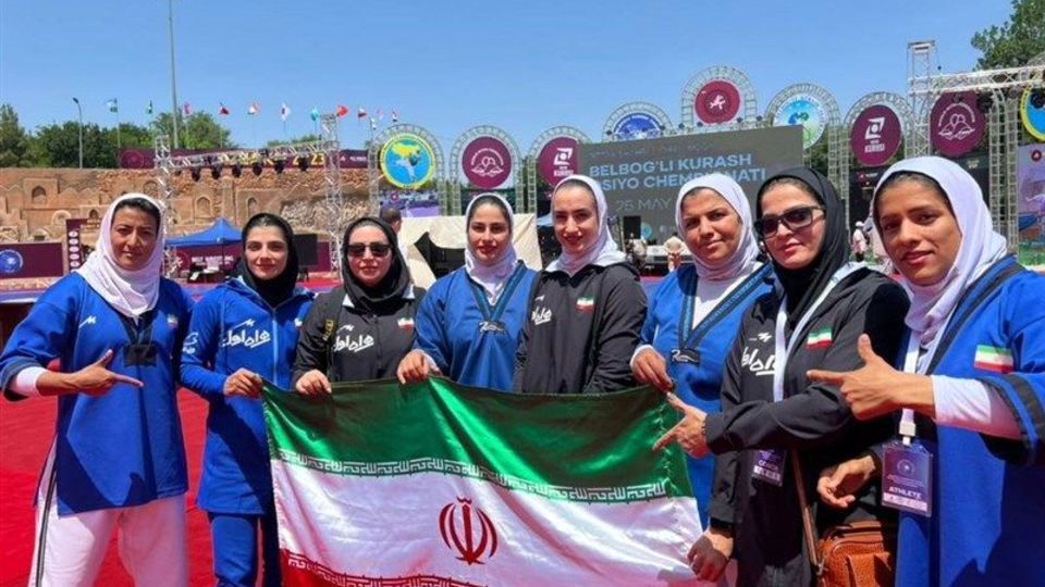 سيدات إيران يتوجن بلقب بطولة آسيا لمصارعة "آليش" 
