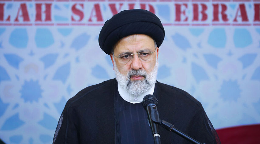 الرئيس الايراني: ظروف العالم تتغير لمصلحة المقاومة