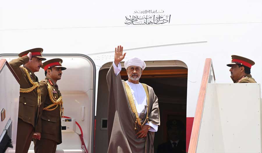 سلطان عمان سيزور طهران على رأس وفد رفيع 
