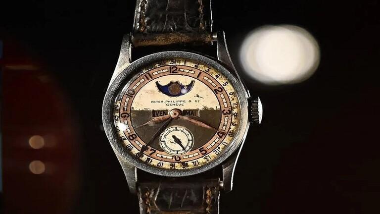 بيع ساعة يد آخر إمبراطور صيني بمبلغ قياسي 