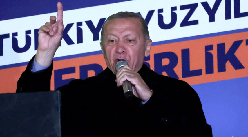 أردوغان يحذر من هزيمته في الانتخابات