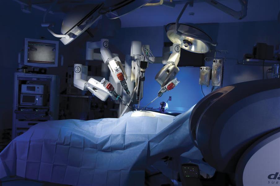 إنشاء مركز إيراني إندونيسي مشترك للجراحة الروبوتية