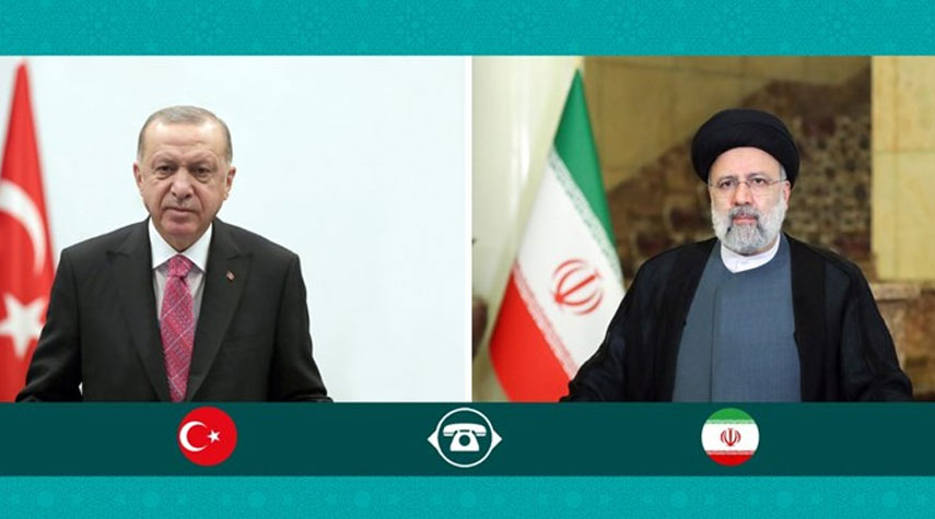 رئيسي يدعو للمزيد من تطوير العلاقات بين طهران وأنقرة في المرحلة الجديدة