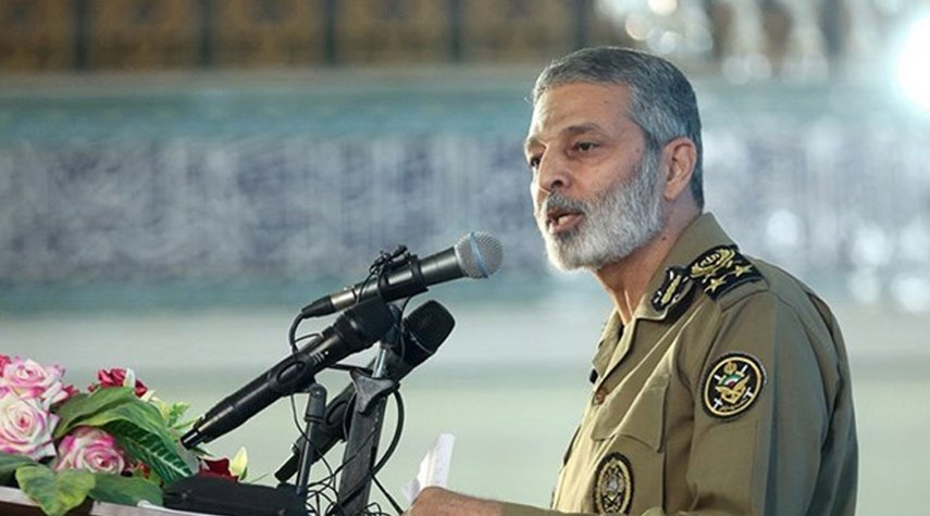 قائد الجيش الإيراني: أبعدنا الكثير من التهديدات بالدبلوماسية والقدرة العسكرية