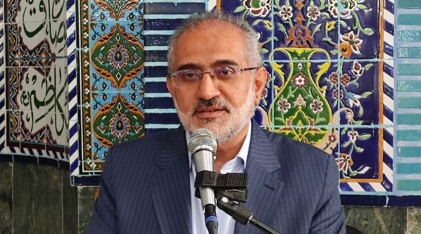 نائب الرئيس الإيراني يؤكد ضرورة دراسة آراء الإمام الخميني (رض) بكل أبعادها