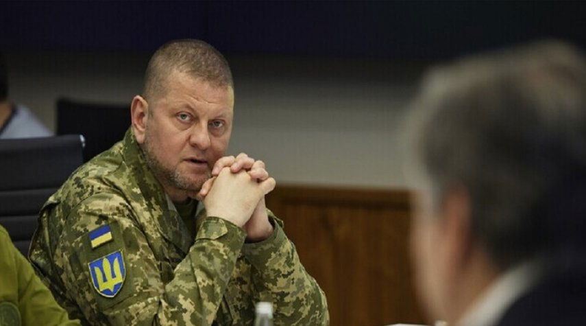 ضابط أمريكي يؤكد إصابة القائد العام للقوات الأوكرانية بجروح خطيرة