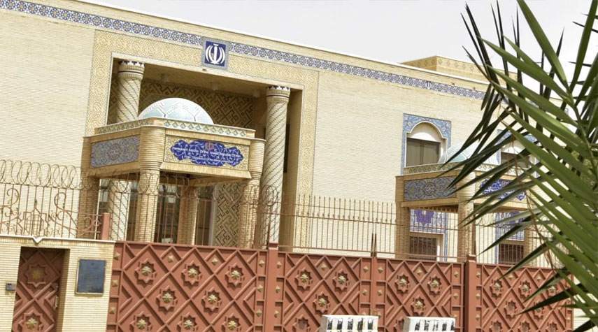  رسمياً سفارة إيران في الرياض تستأنف أعمالها.. وطهران تصفه باليوم المهم للبلدين