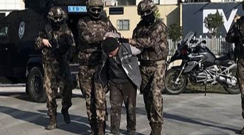الشرطة التركية تطيح بعنصر مهم في تنظيم "داعش"