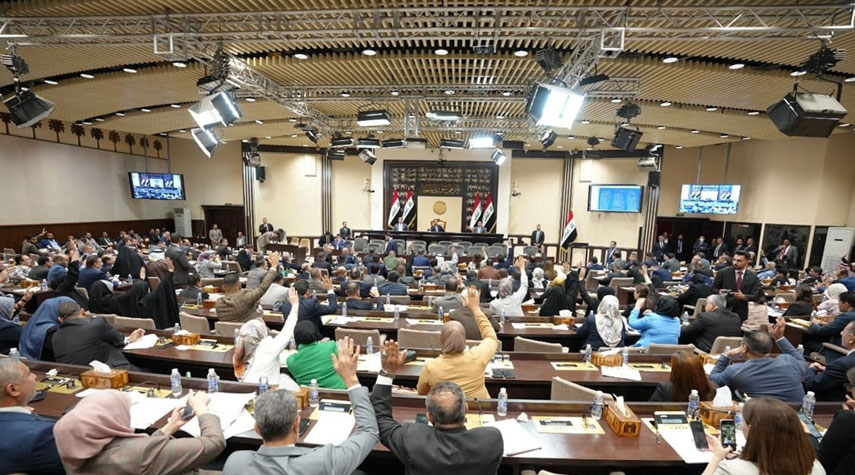 البرلمان العراقي يصوت على مشروع قانون الموازنة لثلاث سنوات