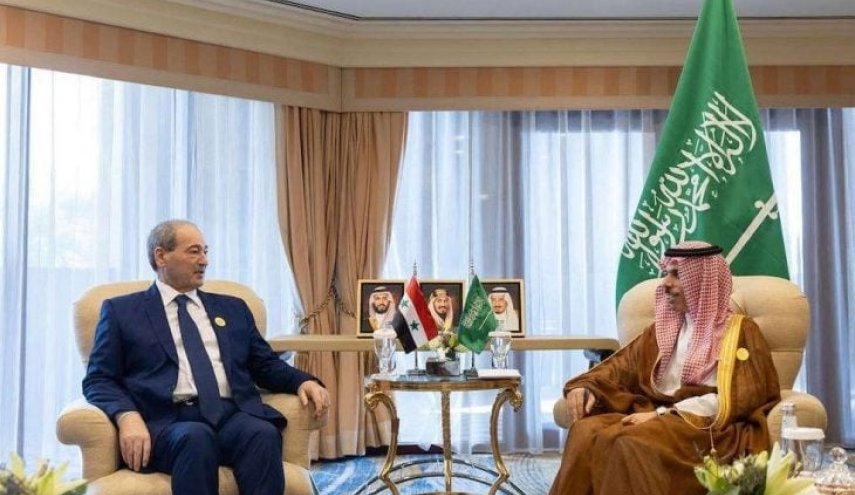 السعودية وسوريا يبحثان العلاقات الثنائية وسبل تعزيزها