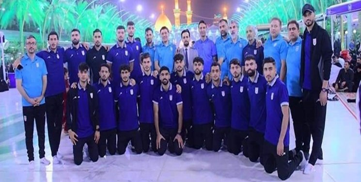 المنتخب الأولمبي الإيراني لكرة القدم يزور مدينة كربلاء 