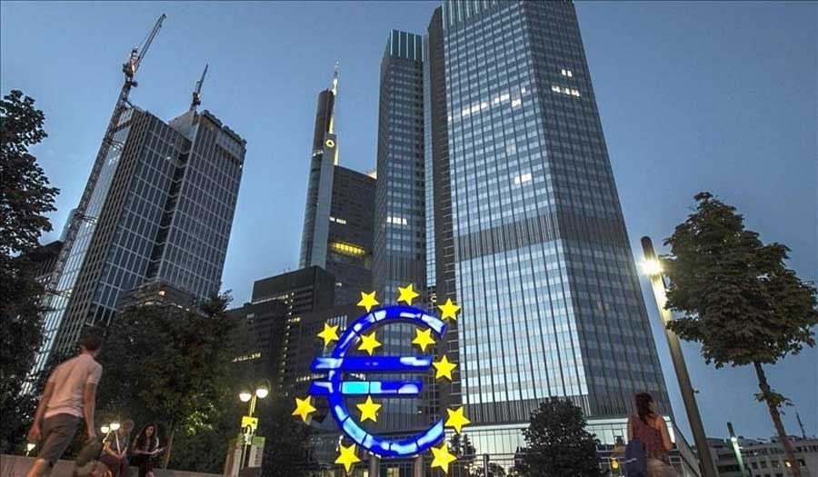 شبح الركود يطارد أوروبا.. البنك المركزي يرفع معدلات الفائدة إلى أعلى مستوى في 22 عاماً