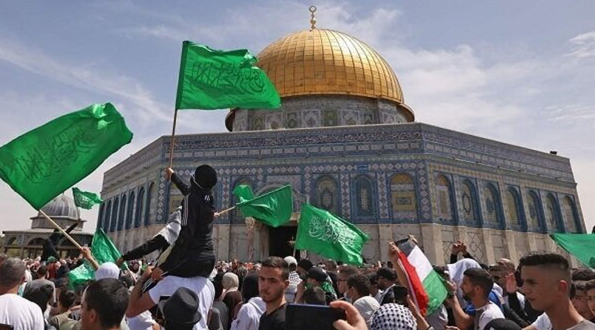 فلسطين المحتلة.. الآلاف يلبون نداء الفجر العظيم في المسجدين الأقصى والإبراهيمي