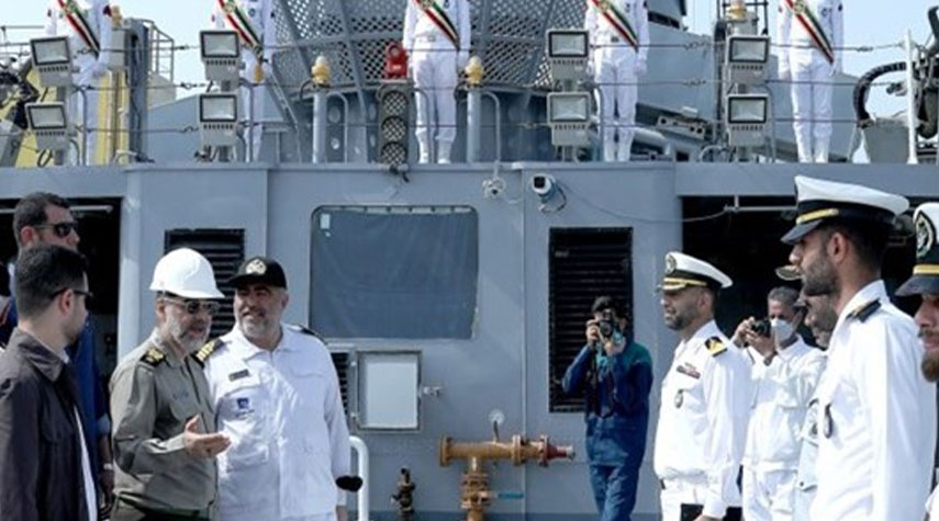 وزير الدفاع الإيراني: البحر هو الخندق الأول لمواجهة الأعداء