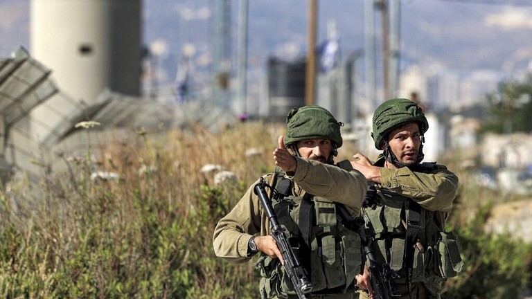 الجيش الإسرائيلي يكشف عن سرقة مدفع رشاش من إحدى قواعده العسكرية