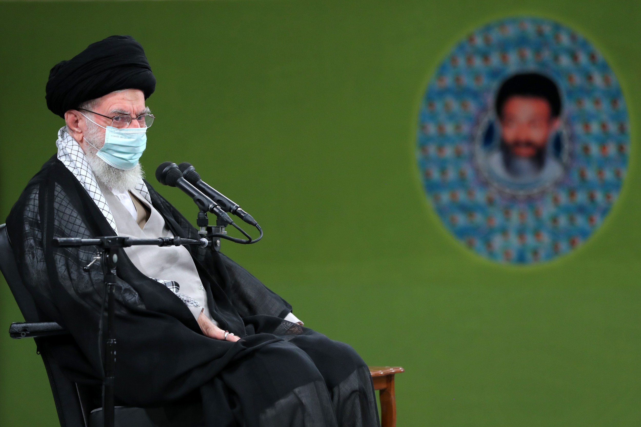 قائد الثورة: القضاء من الركائز الأساسية في النظام الإسلامي