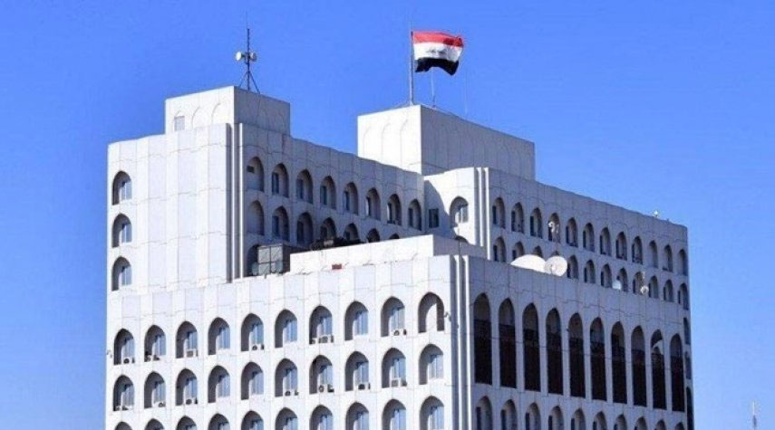 الخارجية العراقية تصدر بيان إدانة إحراق "المُصحَف الشريف" في السويد