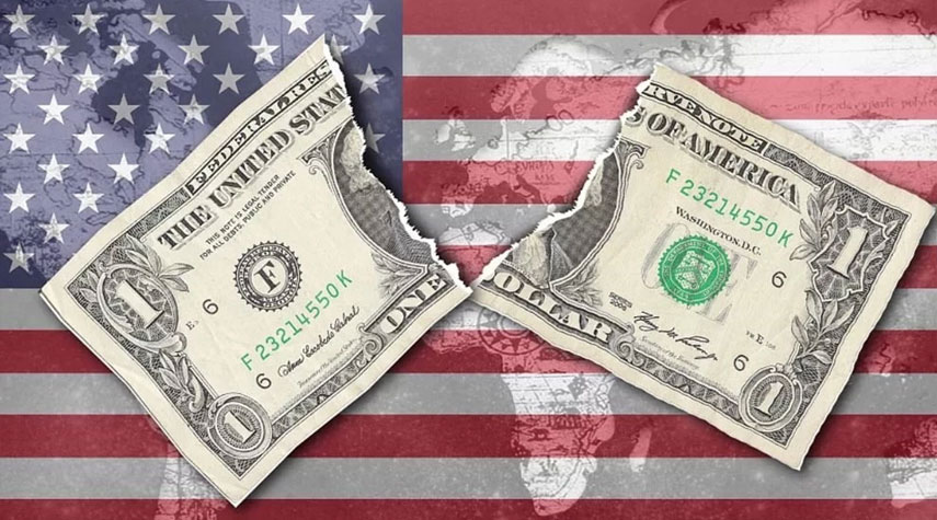 فورين أفيرز: قوة أمريكا ستصبح محدودة بعد انتهاء هيمنة الدولار في العالم