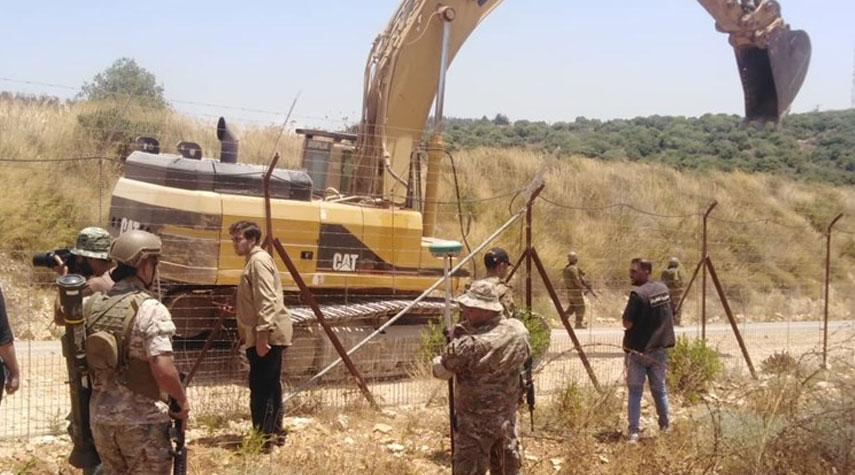 الجيش اللبناني يتصدى لجرافة إسرائيلية عند الحدود مع فلسطين المحتلة