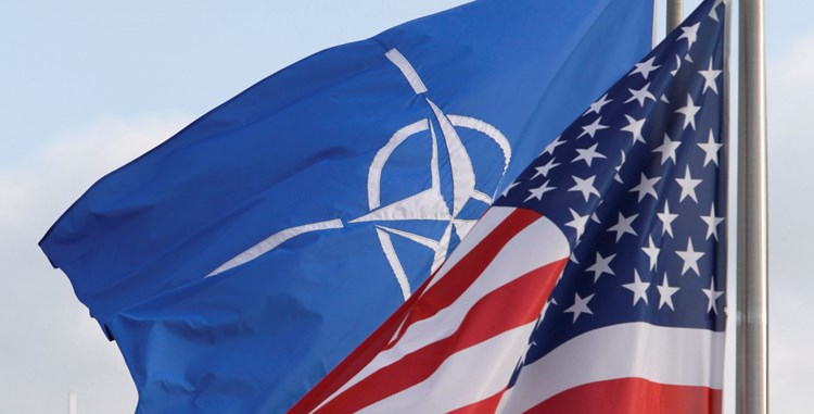 الولايات المتحدة : مشروع قانون لمنع أي رئيس من مغادرة "الناتو"