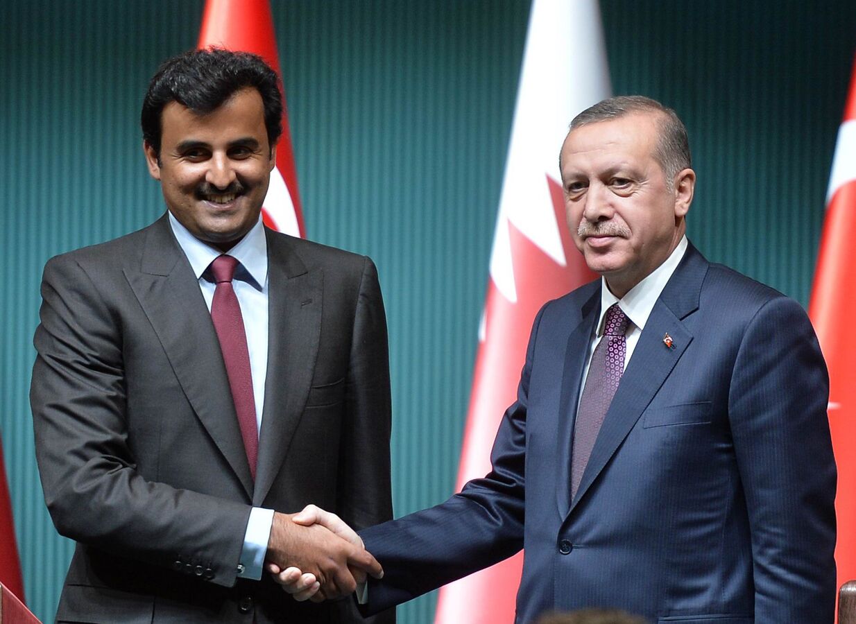 أردوغان يصل إلى قطر في زيارة رسمية