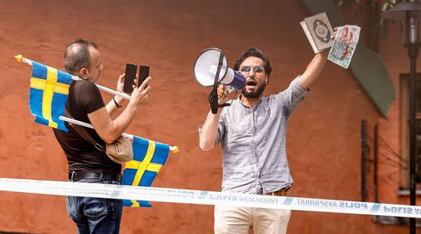 السويد تقرر سحب الحماية من حارق القرآن